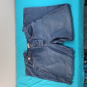 Indigo Hand High Waisted Button Fly Wide Leg Mom Jeans, Size 32